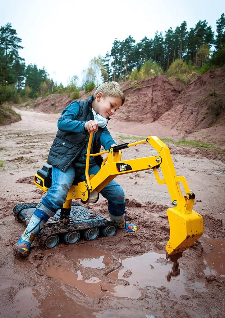 CAT Construction Ride-On