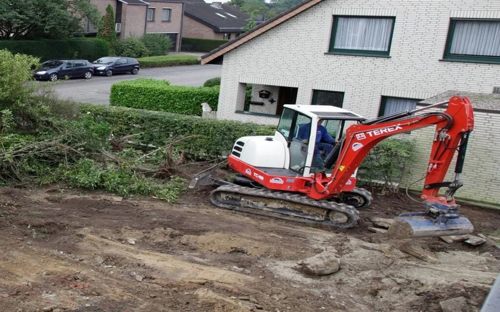 Excavator Do Digging